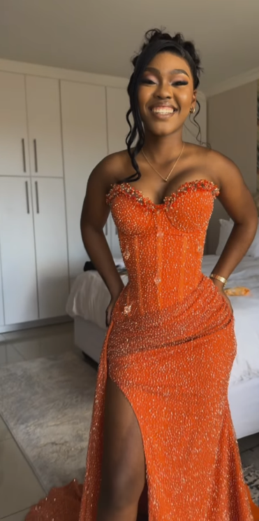 Sparkly Mermaid Sweetheart Orange Sequin Long Black Girl Evening Party Gowns Evening Dress Special Formal Dresses Prom Dress DH2337