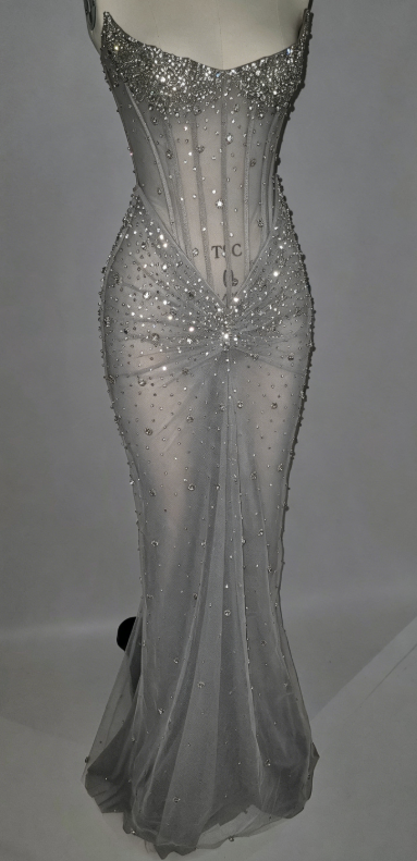 Sexy Meerjungfrau Trägerlos Champagner Ärmellos Schwarz Mädchen Abend Party Kleider Abendkleid Spezielle Abendkleider Ballkleid DH2361