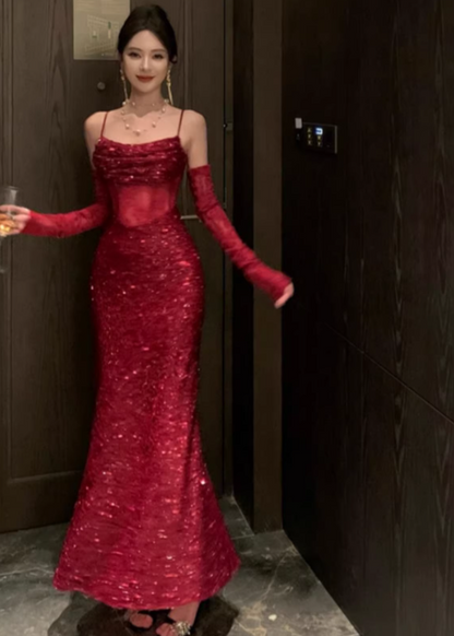 Robe de bal chic bordeaux à sequins, fourreau, bretelles spaghetti, sans manches, idéale pour un anniversaire (DP05222)