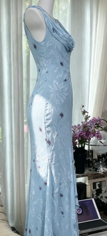 Elegante Spaghettiträger Etui Chiffon Langes Abendkleid Blaues Hochzeitsgastkleid DP05461
