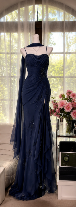 Elegantes dunkelgrünes Abschlussballkleid mit Spaghettiträgern, Scheide, Perlenstickerei, Chiffon, langes Abendkleid DP05870