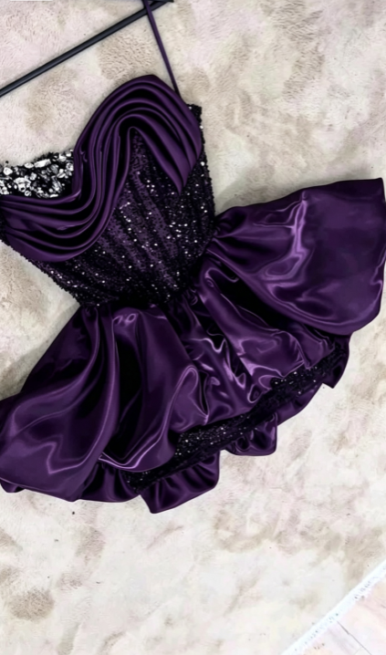 Elegantes schwarzes Geburtstagskleid A-Linie Satin kurzes Heimkehrkleid DP07265