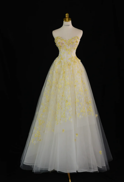 Atemberaubendes Ballkleid mit Herzausschnitt und gelbem Tüll und Blumenmuster, langes Ballkleid, Partykleid, Abschlusskleider DP806