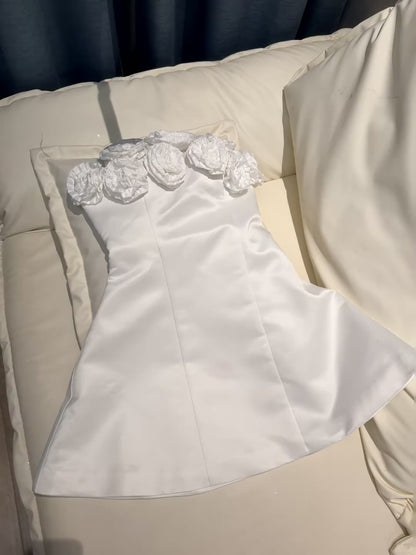 Robe de soirée blanche simple, bustier, coupe trapèze, robe d'anniversaire, sans manches, en satin, robe de cocktail DP05395