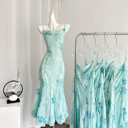 Robe d'été sexy sirène à bretelles spaghetti et motif floral bleu, tenue de fête pour femmes, DP0085