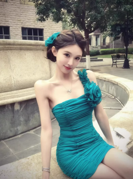 Robe bleue tendance S856